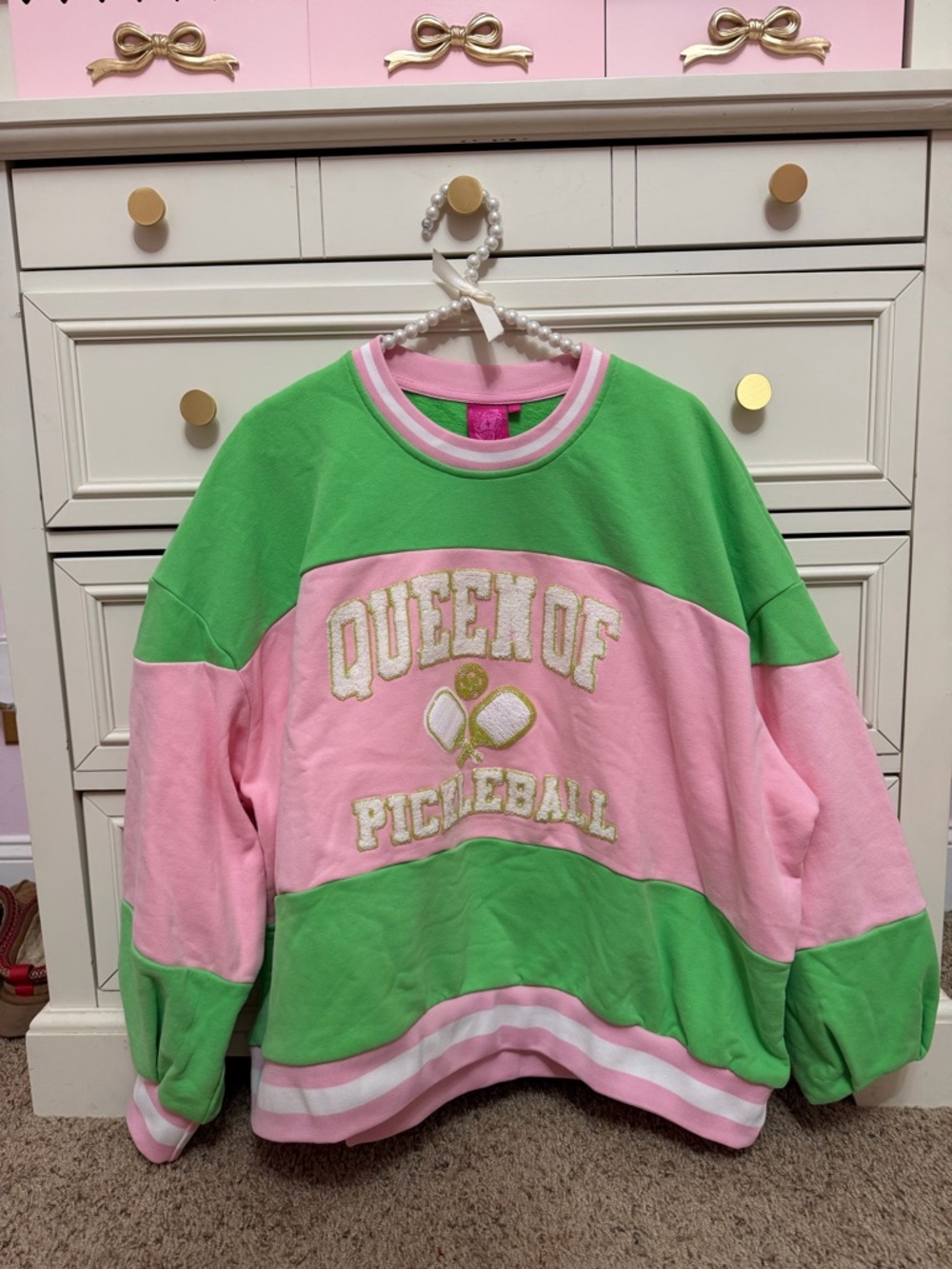 QUEEN OF SPARKLES Pink & Green Colorblock Crewneck Sweatshirt